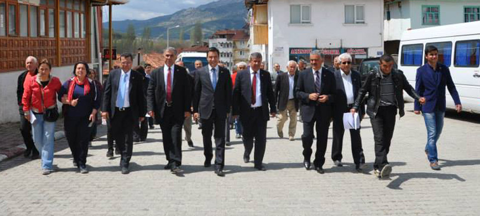 CHP’li Adaylar Ağlasun’lulardan Destek İstedi