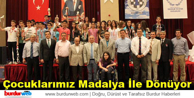 Çocuklarımız Madalya İle Dönüyor