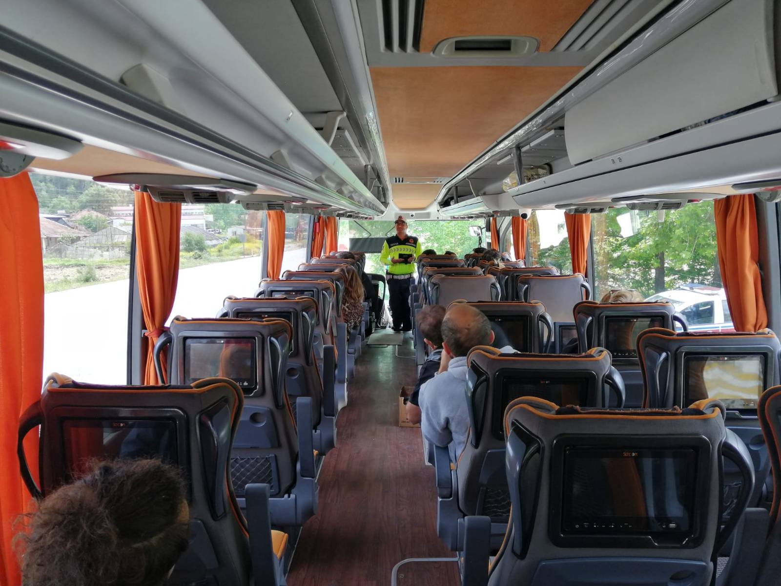 Burdur’da Jandarma Trafik Denetiminde: 6.855 Araç Kontrol Edildi