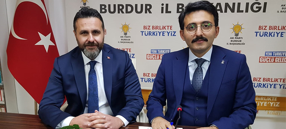 İşadamı Deniz Kurt aday adaylığı başvurusunu yaptı