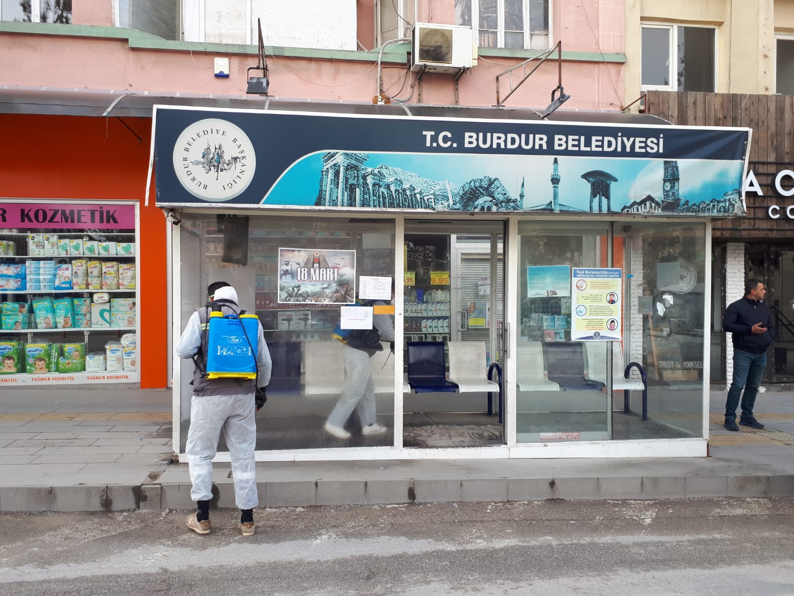 Burdur Belediyesi ‘nden iş yerlerine ücretsiz hizmet