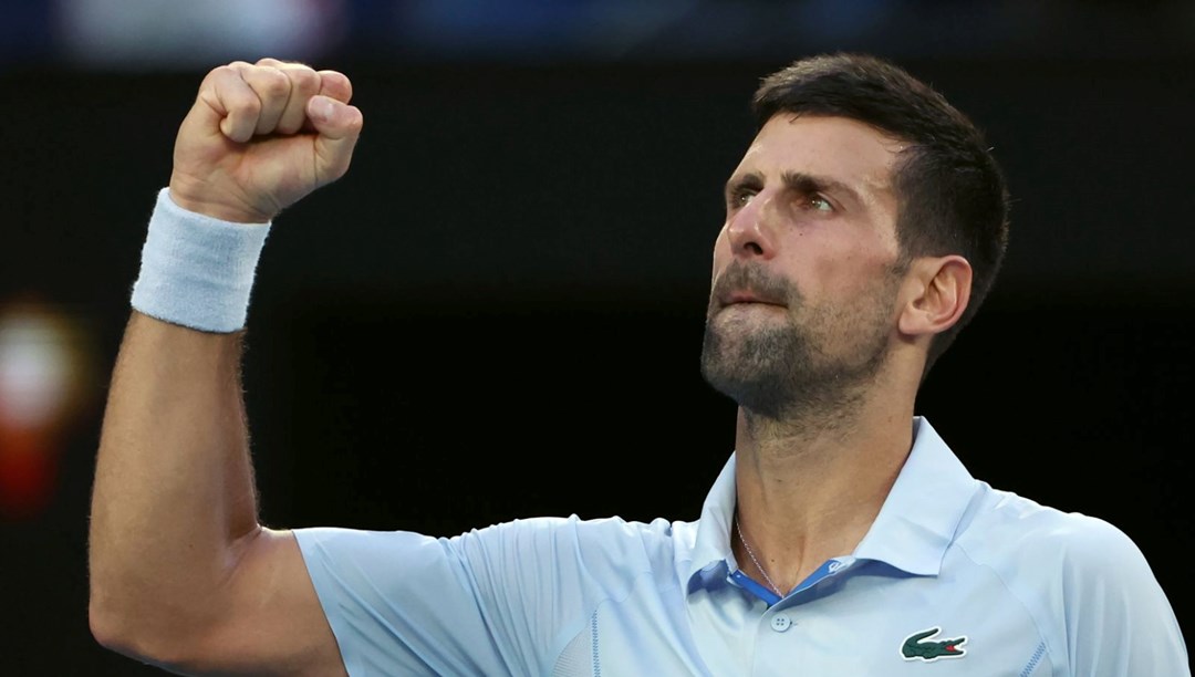 Djokovic, Avustralya Açık’ta yarı finale yükseldi