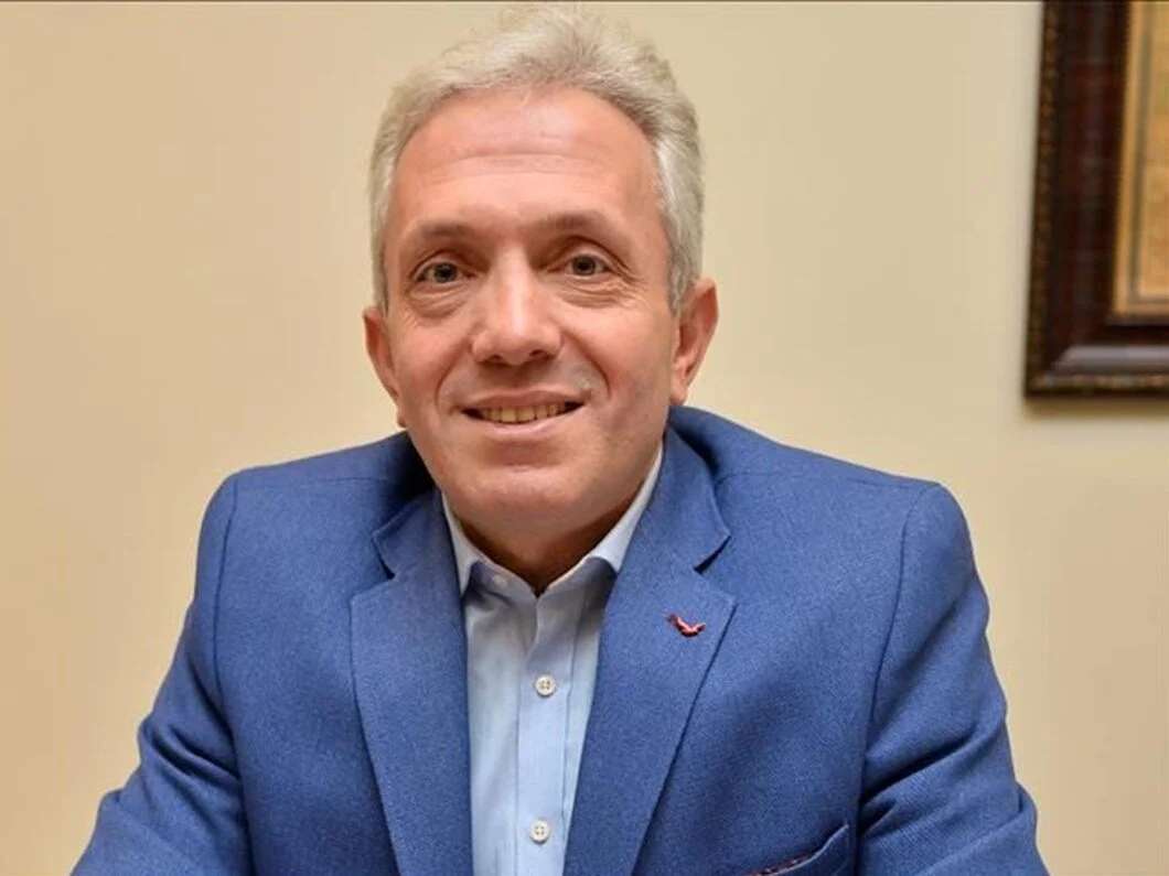 Ebubekir Sofuoğlu Kimdir? İkbal Uzuner ve Ayşenur Halil Açıklaması Nedir