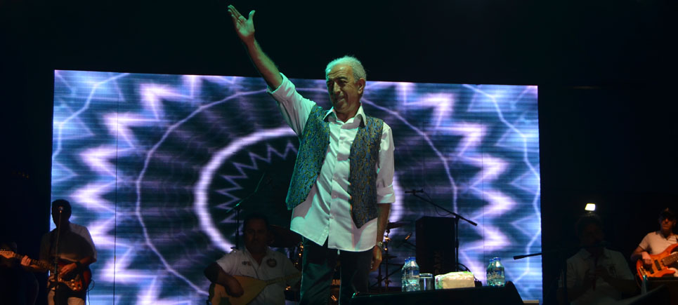 Edip Akbayram Burdur’da konser verecek