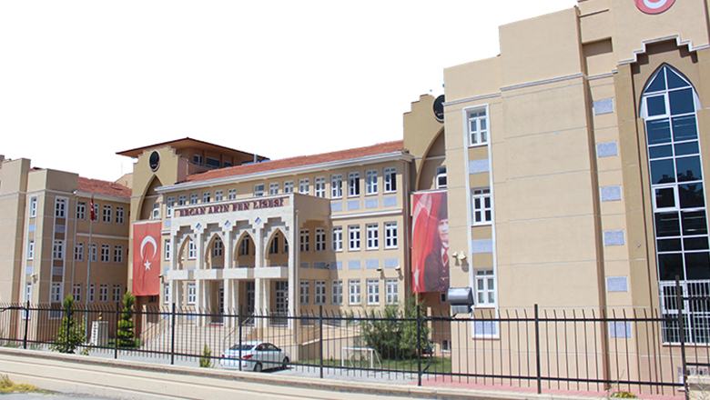 Ercan Akın Fen Lisesi’nden YKS’de büyük başarı