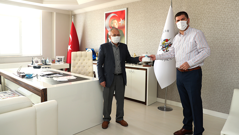 Başkan Ercengiz’den tuhafiyecilere tıbbi tedbir desteği