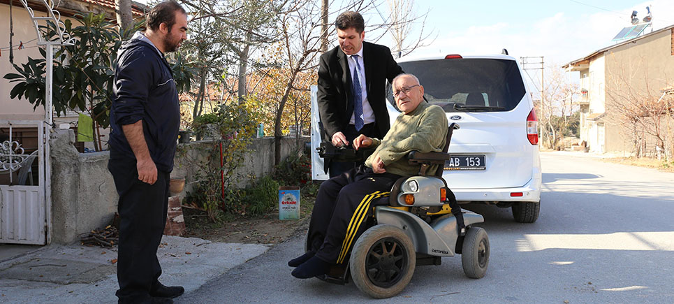 Başkan Ercengiz, yüzlerini güldürdü