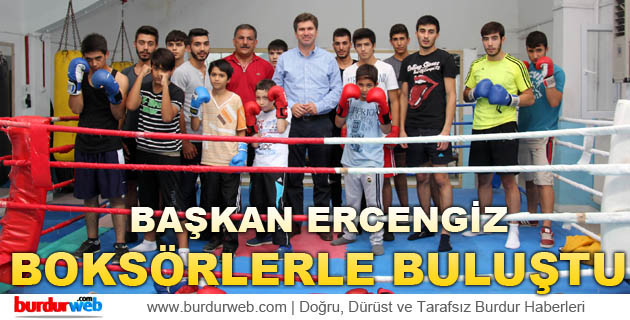 Başkan Ercengiz, Boksörlerle Buluştu