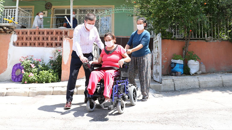 Bir yüz daha güldü