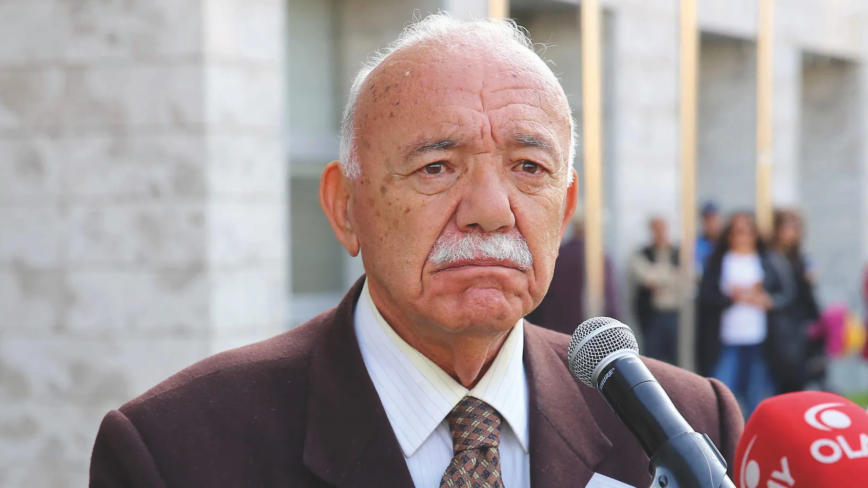 Erdem Saker Kimdir Kaç Yaşında Nereli?