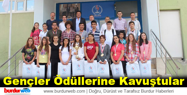 Gençler Ödüllerine Kavuştular