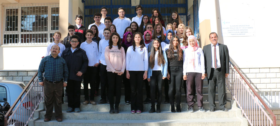 Burdur Göller Yöresi Anadolu Lisesi’nden örnek yardım