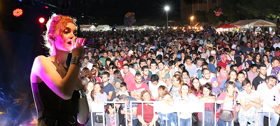 Gülden Mutlu’dan Burdur’da muhteşem konser