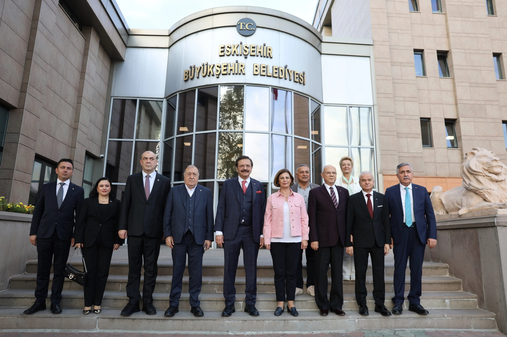 Hisarcıklıoğlu’ndan Eskişehir Büyükşehir Belediye Başkanı Ünlüce’ye Ziyaret