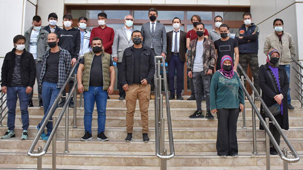 16 kişi yeni iş sahibi oldu