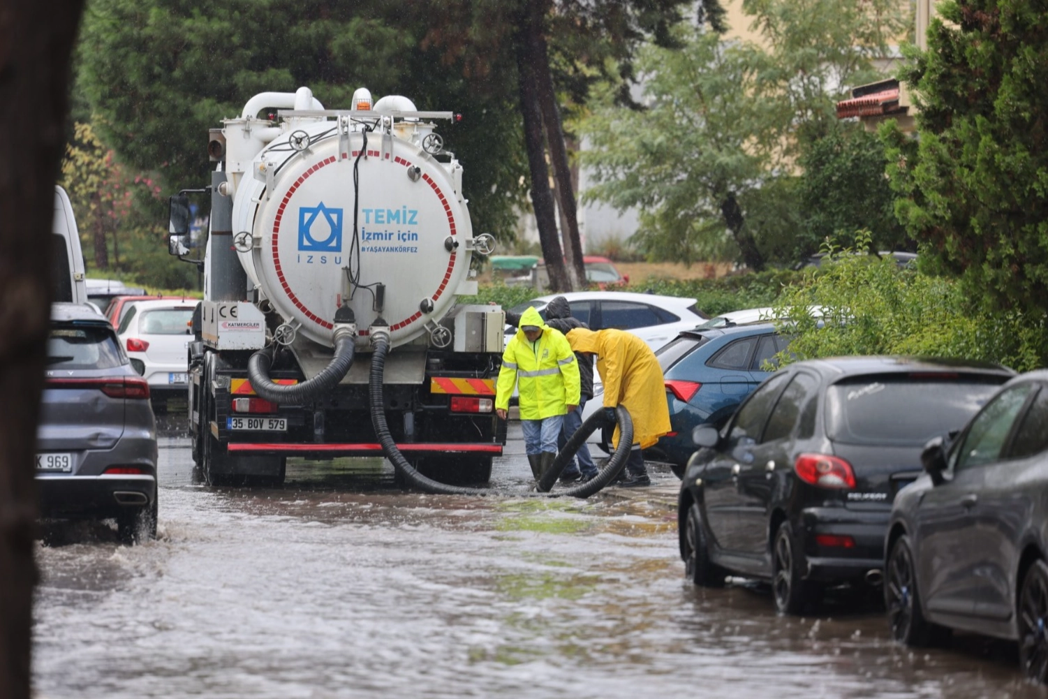 İzmir’de Yağış Alarmı