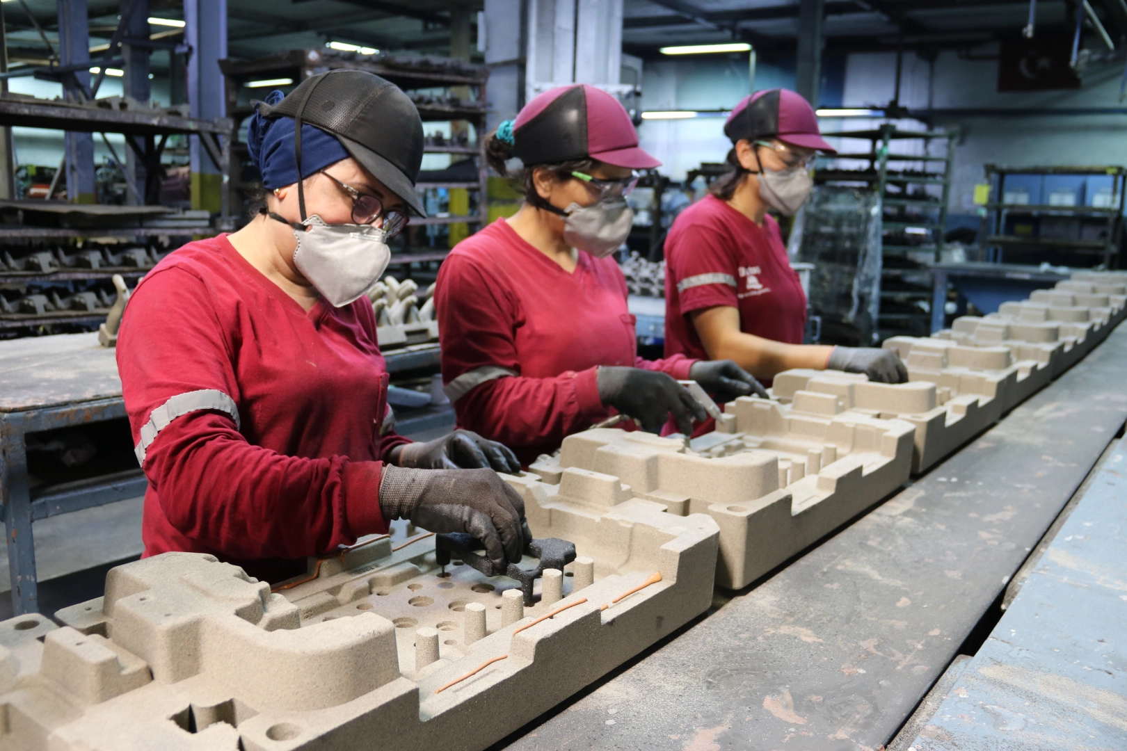 Kadın İstihdamı Türk Sanayinin Geleceğini Şekillendiriyor