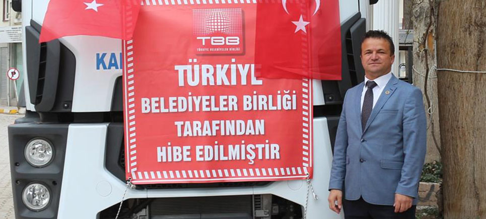 Karamanlı Belediyesi’ne damperli kamyon hibesi