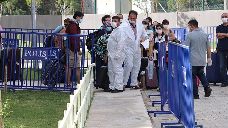 Karantinadaki 294 kişi uğurlandı