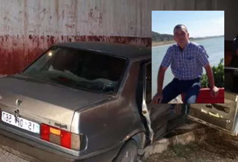 Kalp krizi geçiren sürücü kaza yaptı