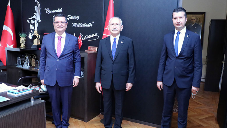 Kılıçdaroğlu, Göker ve Akbulut’u makamında kabul etti