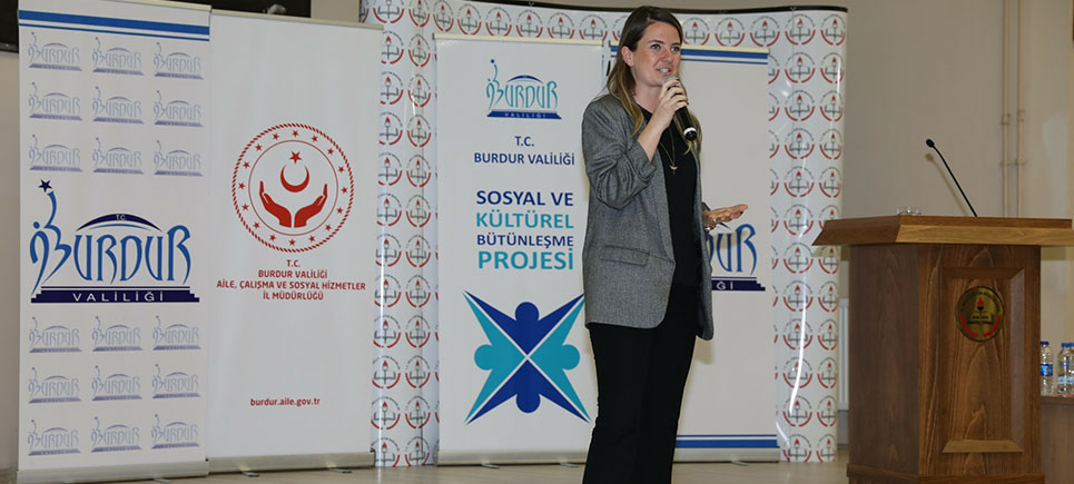 Koruyucu Aile Farkındalık Semineri Düzenlendi