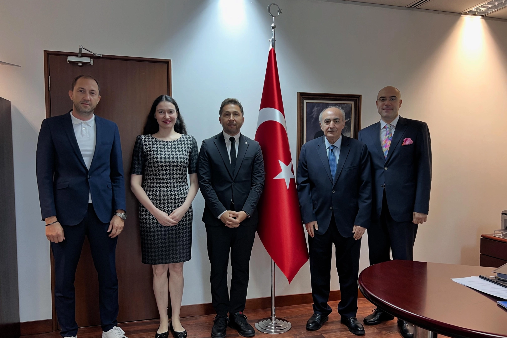 Lezita, Asya Pazarındaki Stratejisini Güçlendiriyor