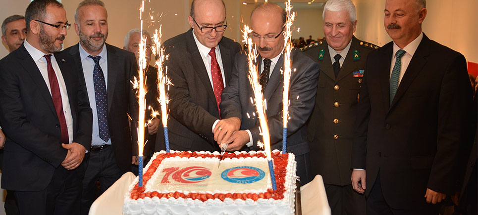 Mehmet Akif Ersoy Üniversitesi 10 yaşında