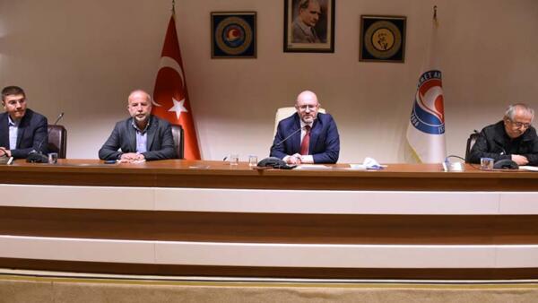 MAKÜ Yönetiminden 104 Emekli Amiralin Bildirisine Tepki