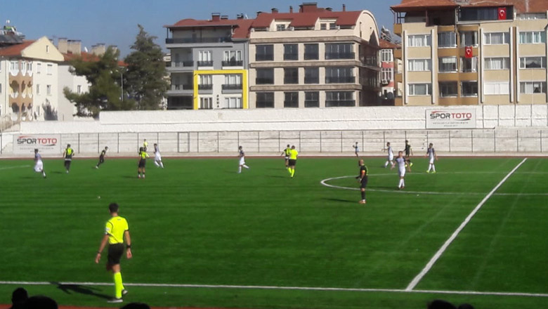 MAKÜSPOR yine üzdü