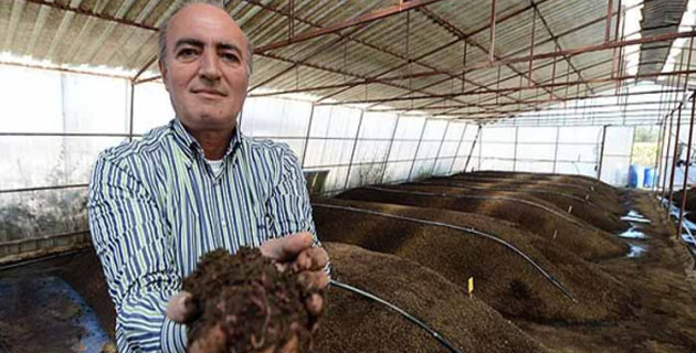 Burdurlu Girişimci Solucandan Ekmek Kazanıyor