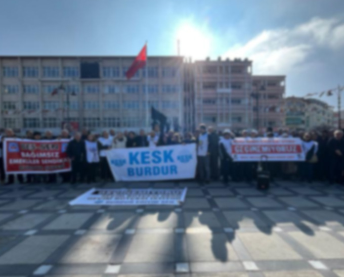 Memurlardan Hükümetin Zam Teklifine Tepki