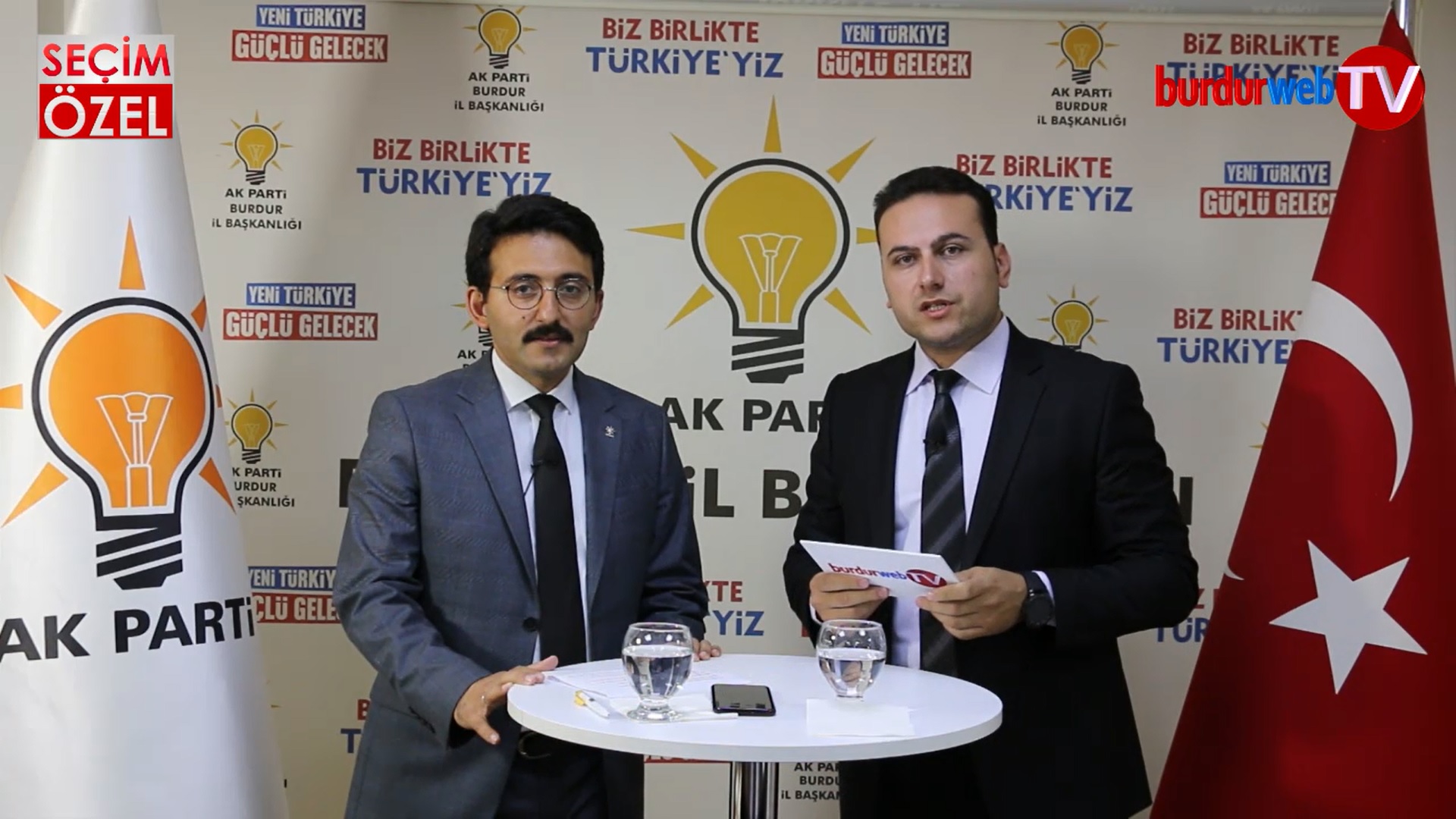 BurdurwebTV Özgür Doğan ile Parantez