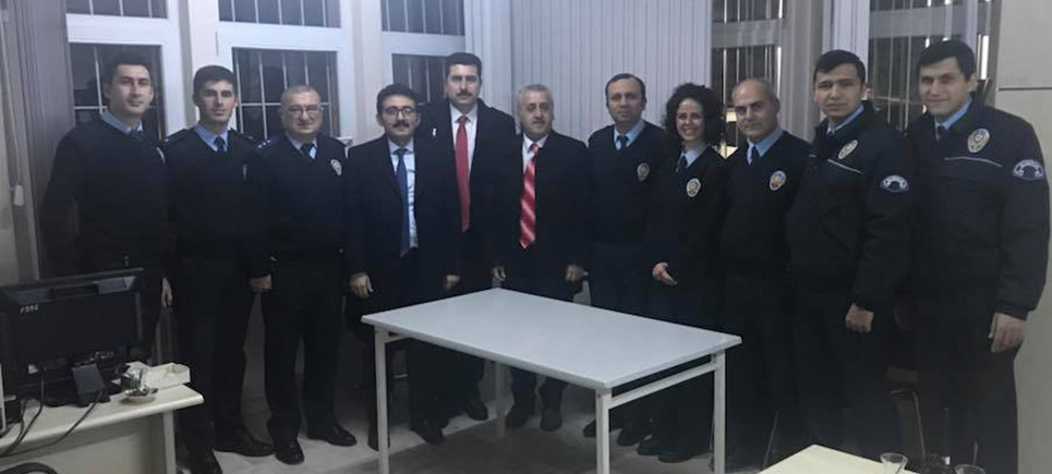 AK Parti İl Başkanı Mengi, yeni yıla polislerle girdi