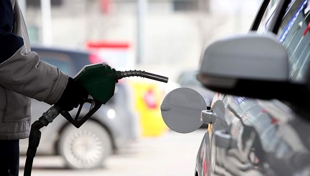 Benzine Bu Gece İndirim Geliyor!