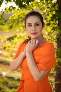 Nilüfer Açıkalın NOW’ın “Sahtekârlar” dizisinde