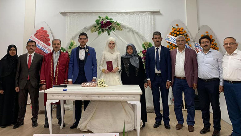 Okan ve Kahya Ailelerinin mutlu günü