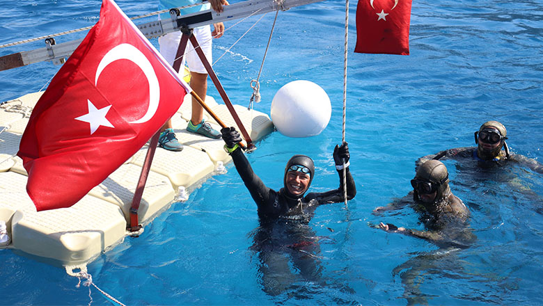 Salda Gölü’nde yeni dünya rekoru
