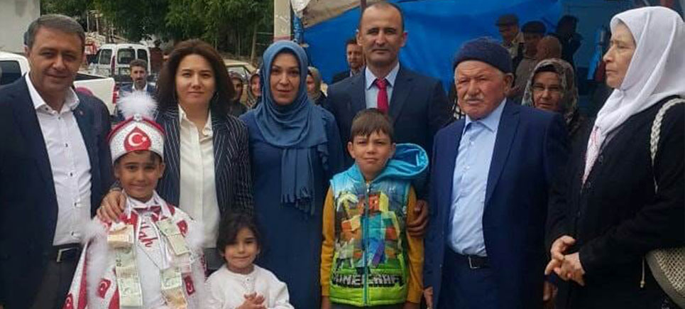 Şehit ailesini mutlu gününde yalnız bırakmadı