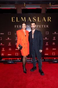 İlker Kaleli ve Sıla çifti Ferzan Özpetek’in “Elmaslar” filminin yemeğinde