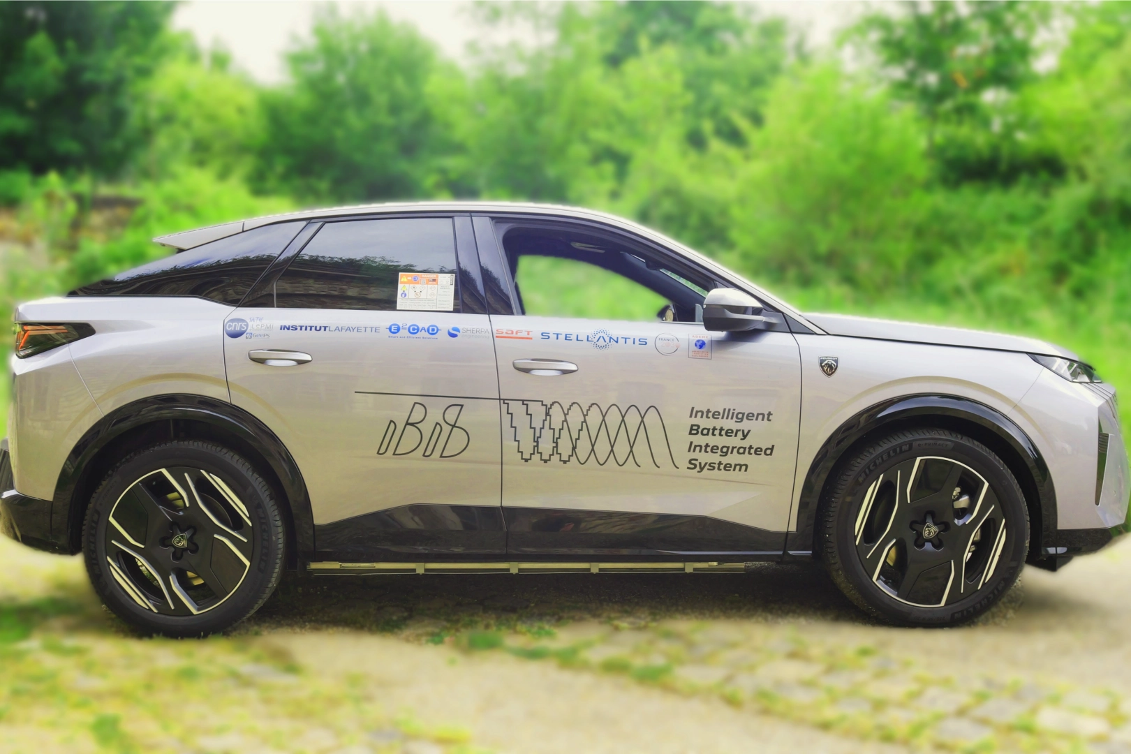 Stellantis Çinlilere Meydan Okuyor