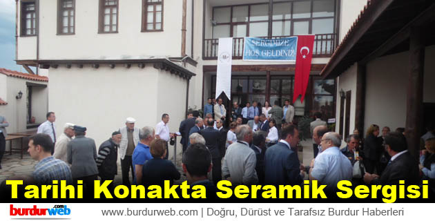 Tarihi Konakta Seramik Sergisi