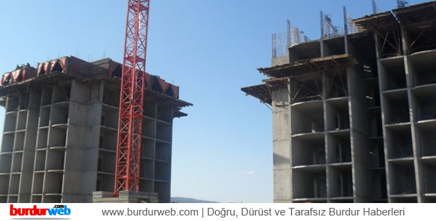 Tefenni’de TOKİ Kurası