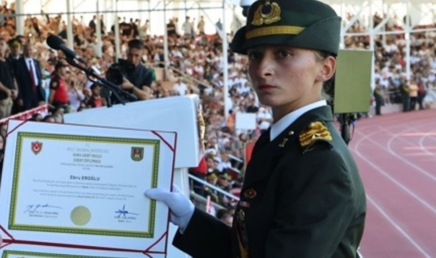 Kara Harp Okulu Teğmen Ebru Eroğlu Kimdir, Kaç Yaşında, Nereli?
