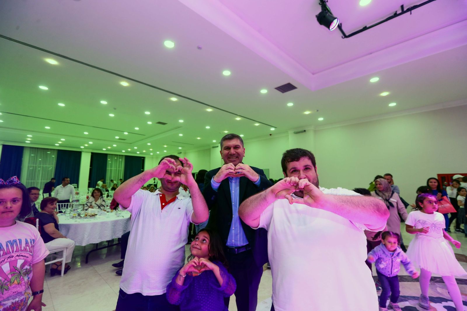 Unutulmaz Bir Gün Yaşadılar