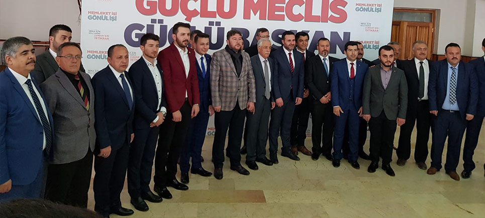 AK Parti, Burdur Belediye Meclis Üyesi Adaylarını tanıttı