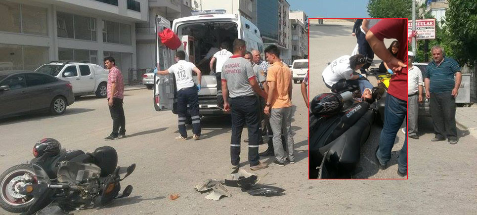 Motosikletle Otomobil Çarpıştı