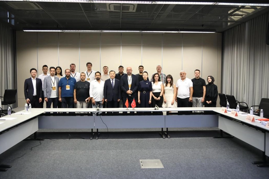 Türk Mobilya Sektörü Balkanlar’da Zirveyi Hedefliyor