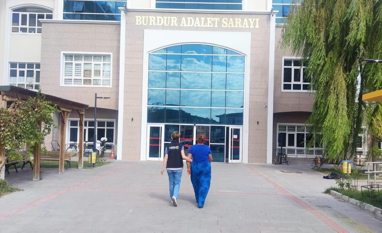 Burdur’da 3 kişi tutuklandı
