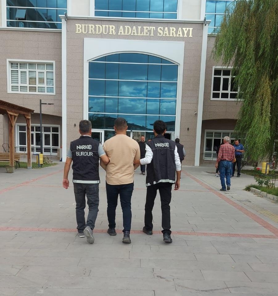 Bir kişi daha tutuklandı
